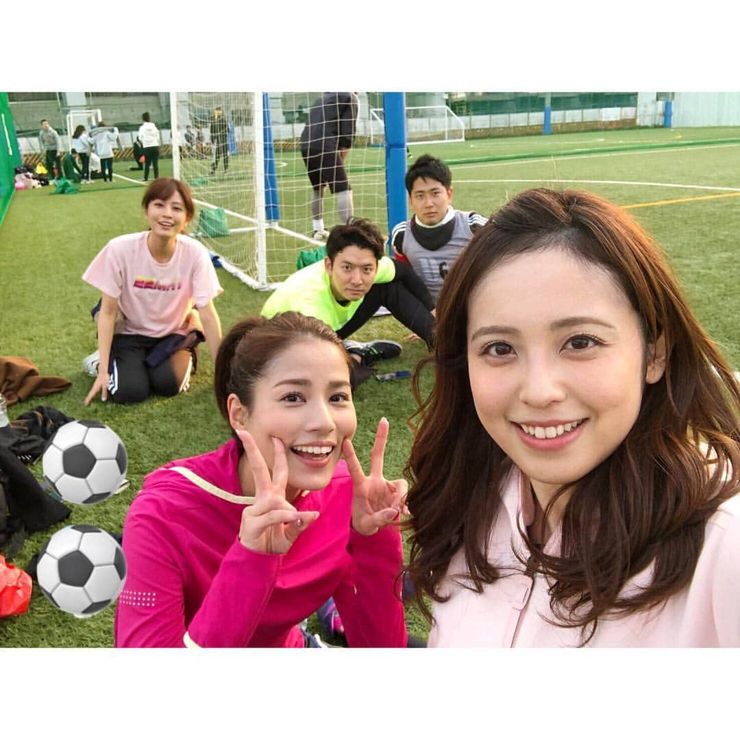 久慈暁子さんのインスタグラム写真 - (久慈暁子Instagram)「* フットサルをしてきました⚽️💗 2時間楽しくてずーっと笑っていた 気がします😂 ゴールも決められて嬉しかったな〜❤︎ * #フットサル #サッカー  #ピンク #アナウンス室」2月18日 21時32分 - kuji_akiko