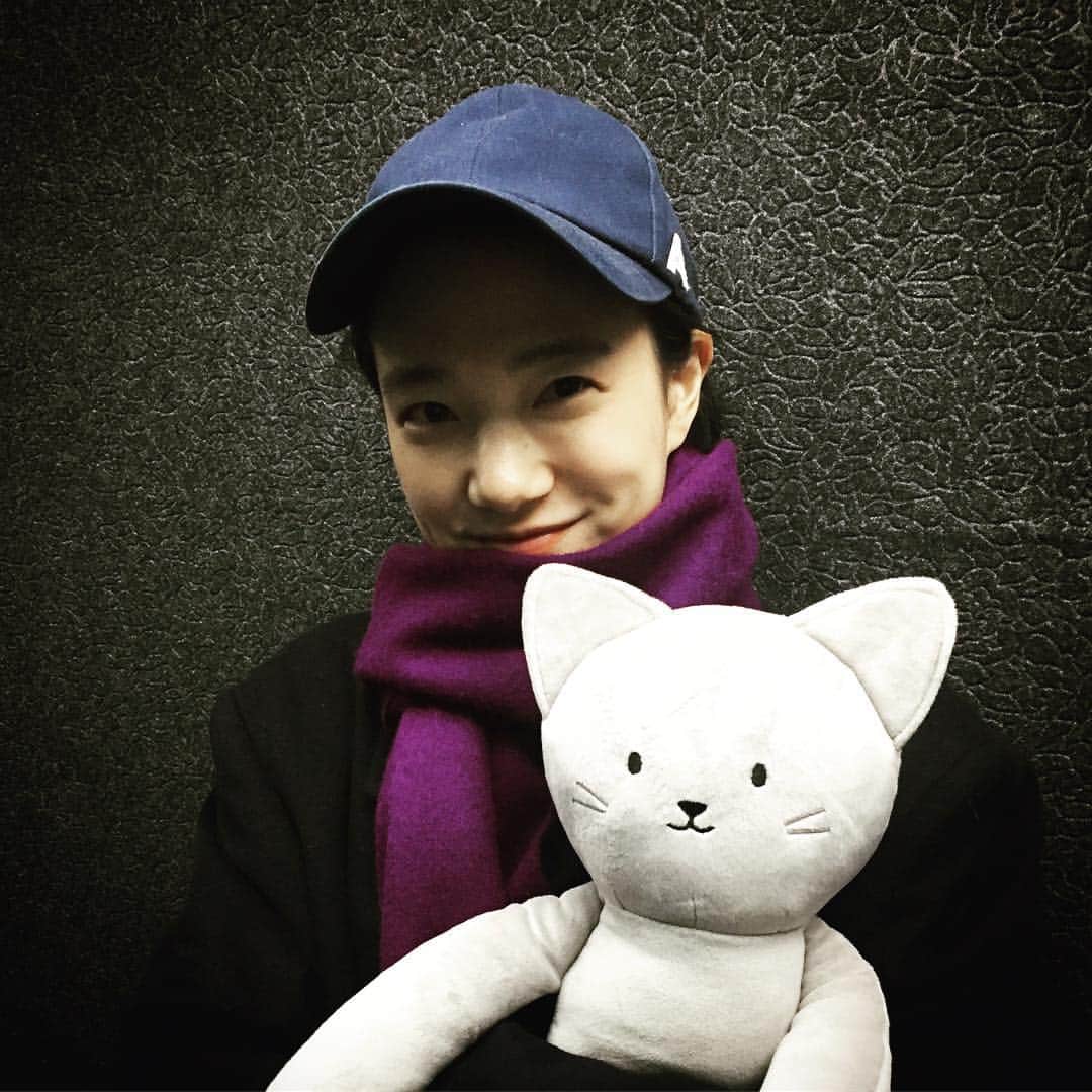 ソン・スヒョンさんのインスタグラム写真 - (ソン・スヒョンInstagram)「고양이가 죠타☺️」2月19日 16時17分 - sohnsuhyun