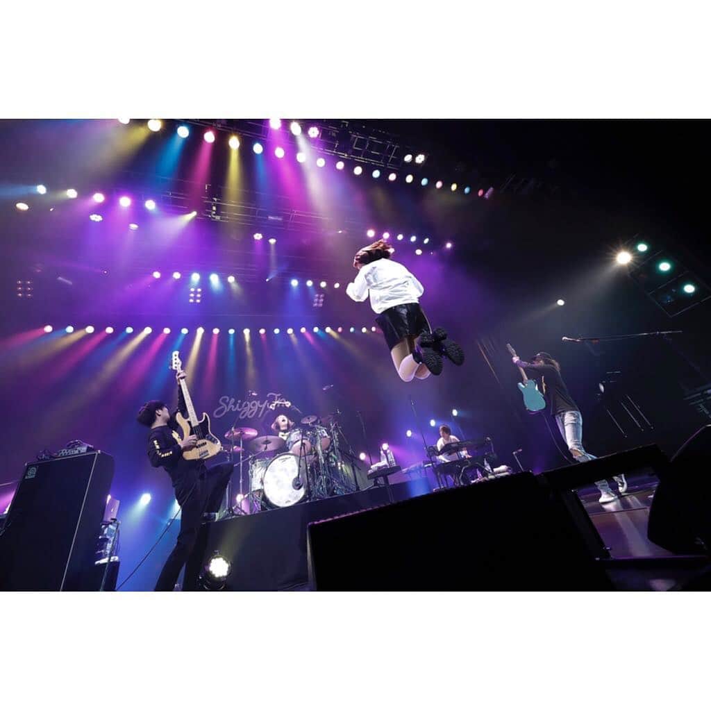 ShiggyJr.のインスタグラム：「<Shiggy Jr. LIVE TOUR 2019 -DANCE TO THE MUSIC->FINAL@EX THEATER ROPPONGI!!(ス) 📷photo by 田中聖太郎写真事務所 #DTTMtour #final #190217 #extheaterroppongi  #thankyou」