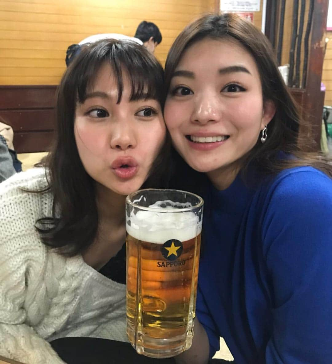 高野祐衣さんのインスタグラム写真 - (高野祐衣Instagram)「サッポロビール似合いはるわ〜🍻 .  #カメラマン #こんちゃん」2月19日 19時04分 - yuipooon12_06