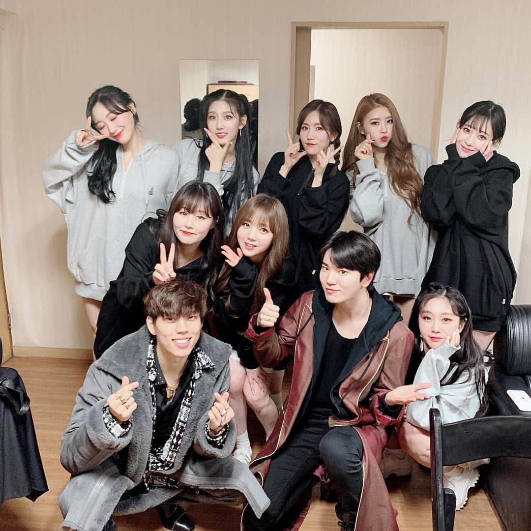 のインスタグラム：「사흘동안 멋지게 고생 하셨습니다 !!! 예전에 우리 5일 동안 투혼무대 한것 생각 나네 하하하핳 멤버들간의 감정 올라온것은 너무 공감이 됍니다 1년전보다 더욱더 좋게 달라진 모습에 또 한번더 감격 ... 어제처럼 굿나잇은 저도 눈물이 나네요 하하하」