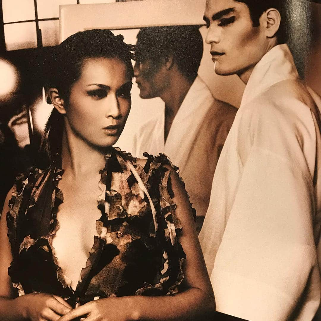 長谷川京子さんのインスタグラム写真 - (長谷川京子Instagram)「VOGUE NIPPON March 2006 photos:Karl Lagerfeld  #voguejapan#2006#march#karllagerfeld」2月19日 23時55分 - kyoko.hasegawa.722