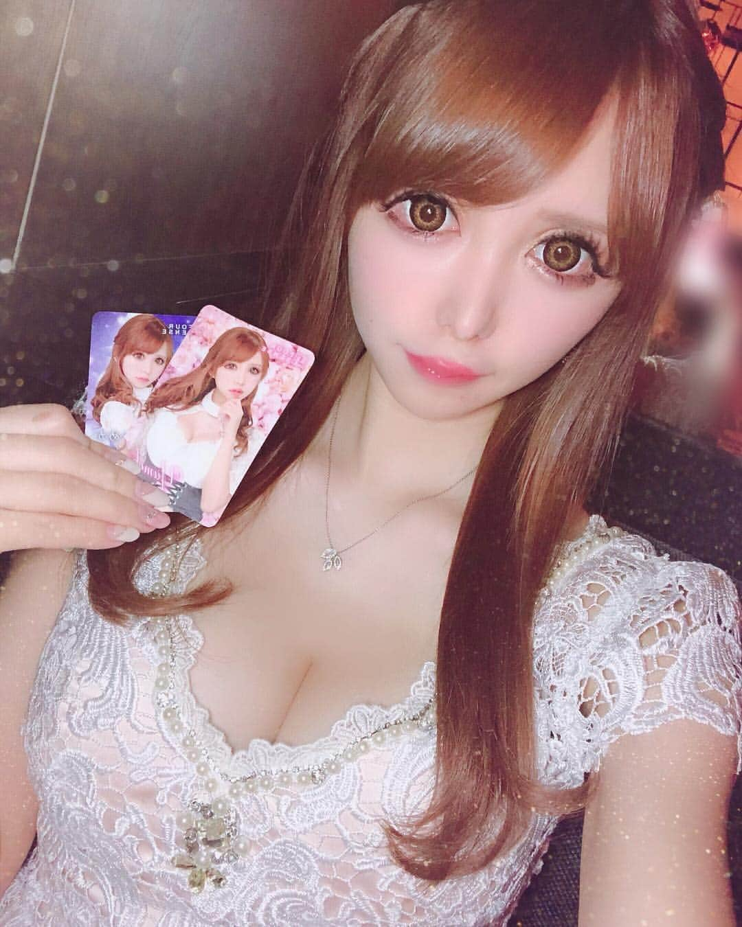 天音ゆめかさんのインスタグラム写真 - (天音ゆめかInstagram)「今週もよろしくお願いします💗 ・ ・ #new名刺 #キャバ嬢 #キャバクラ #新宿 #歌舞伎町 #フォーセンス  #foursense #錦 #中洲 #すすきの #ミナミ #ドレス  #天音ゆめか」2月20日 1時20分 - yumeka_0x0