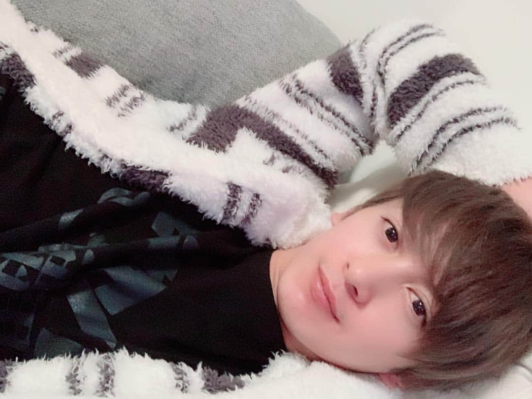 菊池修司のインスタグラム：「おやすみ💤」