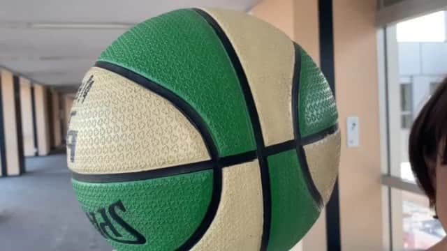 フジテレビアナウンサーのインスタグラム：「・ 東京五輪へつながる道🏀ワールドカップ2019出場に向け残りあと2戦⛹️‍♂️#男子バスケ日本一丸 #宮司愛海 #スポーツキャスター #小穴浩司 #実況  #田淵裕章 #台場の壁 #大村晟  #審判 #フジテレビアナウンサー #榎並目線 ・ ２月２４日(日)２３時１５分～ S-PARK緊急拡大スペシャル FIBAバスケW杯最終予選「日本VSカタール」 ※２１日(木)２３時～「日本VSイラン」はBSフジで生中継 #日本一丸 #AKATSUKIFIVE #basketballworldcup #roadtotokyo2020」