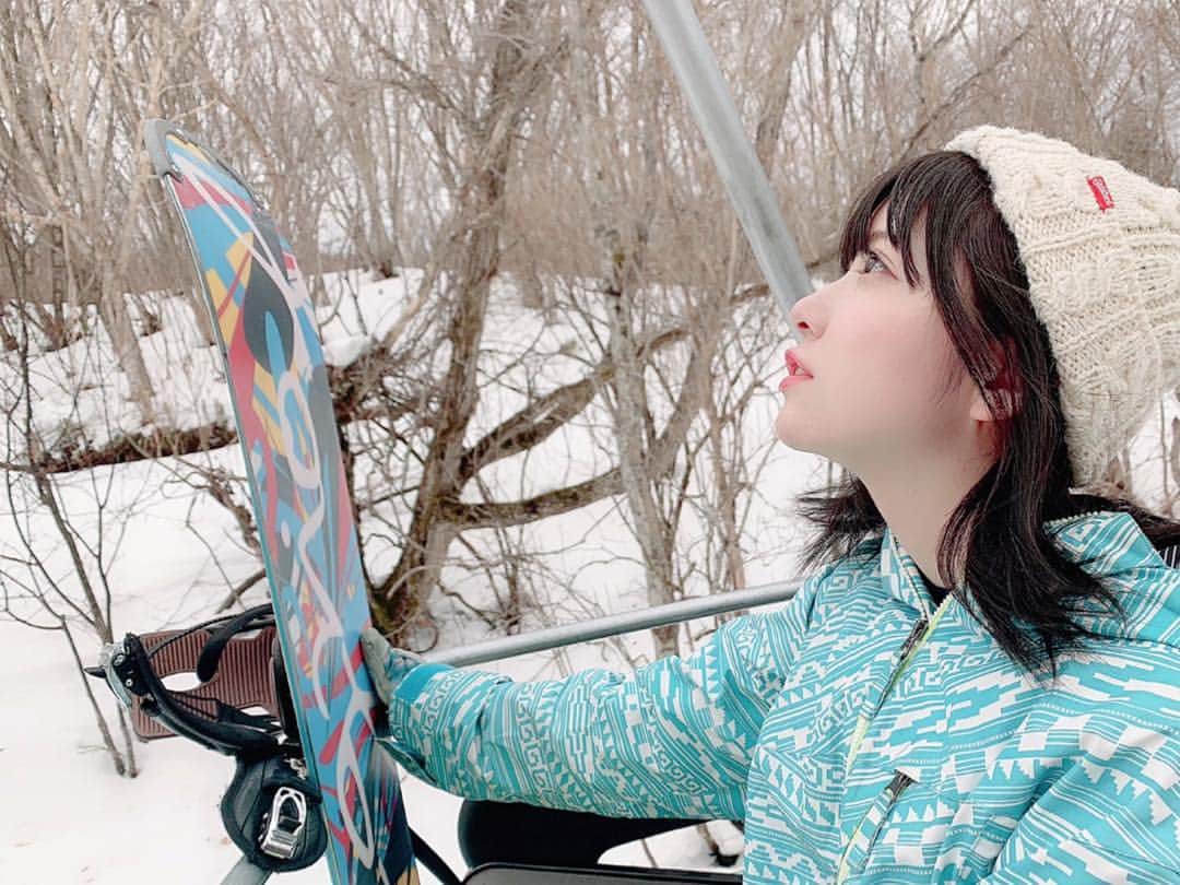 のインスタグラム：「目が死んでる」