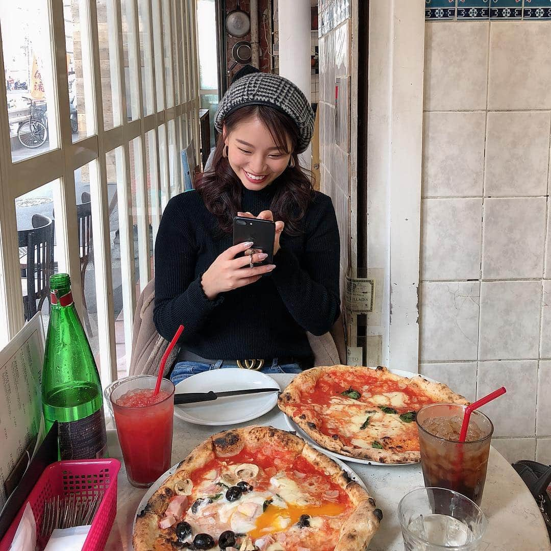 久松かおりさんのインスタグラム写真 - (久松かおりInstagram)「. ピザ🍕♥︎ 無性に食べたくなるよね😚💭 . .」2月21日 20時22分 - hisamatsu_kaori