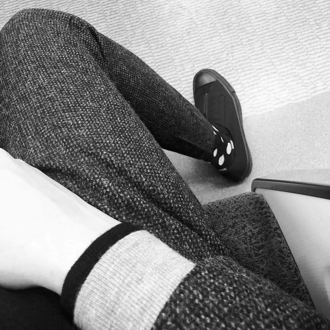 佐藤楓のインスタグラム：「平日休みの優越感#converse #paulsmith #setup #ootd #fashion」