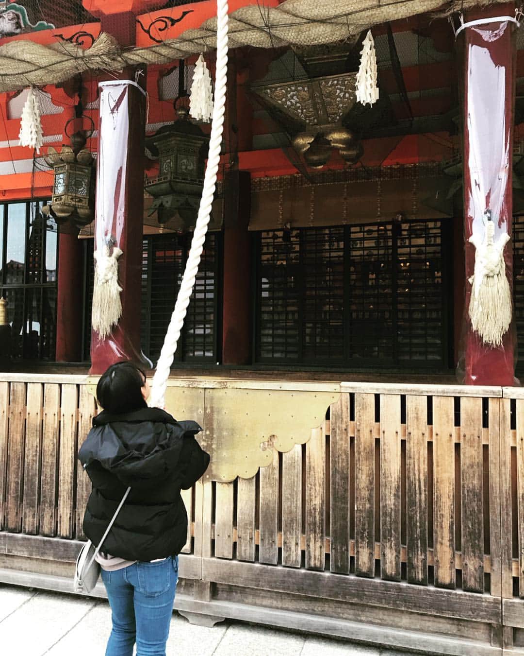 のインスタグラム：「. ⛩ #八坂神社 #京都 #カメラマン真奈」
