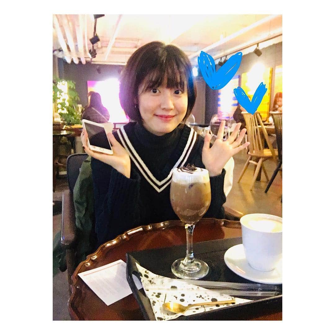 ナム・ジヒョンさんのインスタグラム写真 - (ナム・ジヒョンInstagram)「윤서언니 이제는 아프지 마요💙💙 오늘 재미있었다아🥰🥰 @yuns2o_」2月22日 21時42分 - hyuniiiiiii_95917