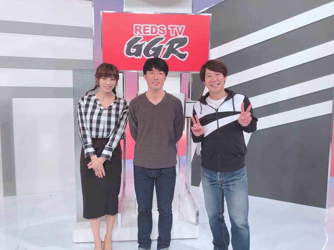 わちみなみのインスタグラム：「夜23時からテレビ埼玉GGRです🤗  福永泰さんをゲストに 先日のフジゼロックス スーパーカップと、明日の開幕戦についてお話しているので是非😊✨ 衣装は  イヤリング @goldy_jp  トップス @fabia.jp  スカート #&g’aim」