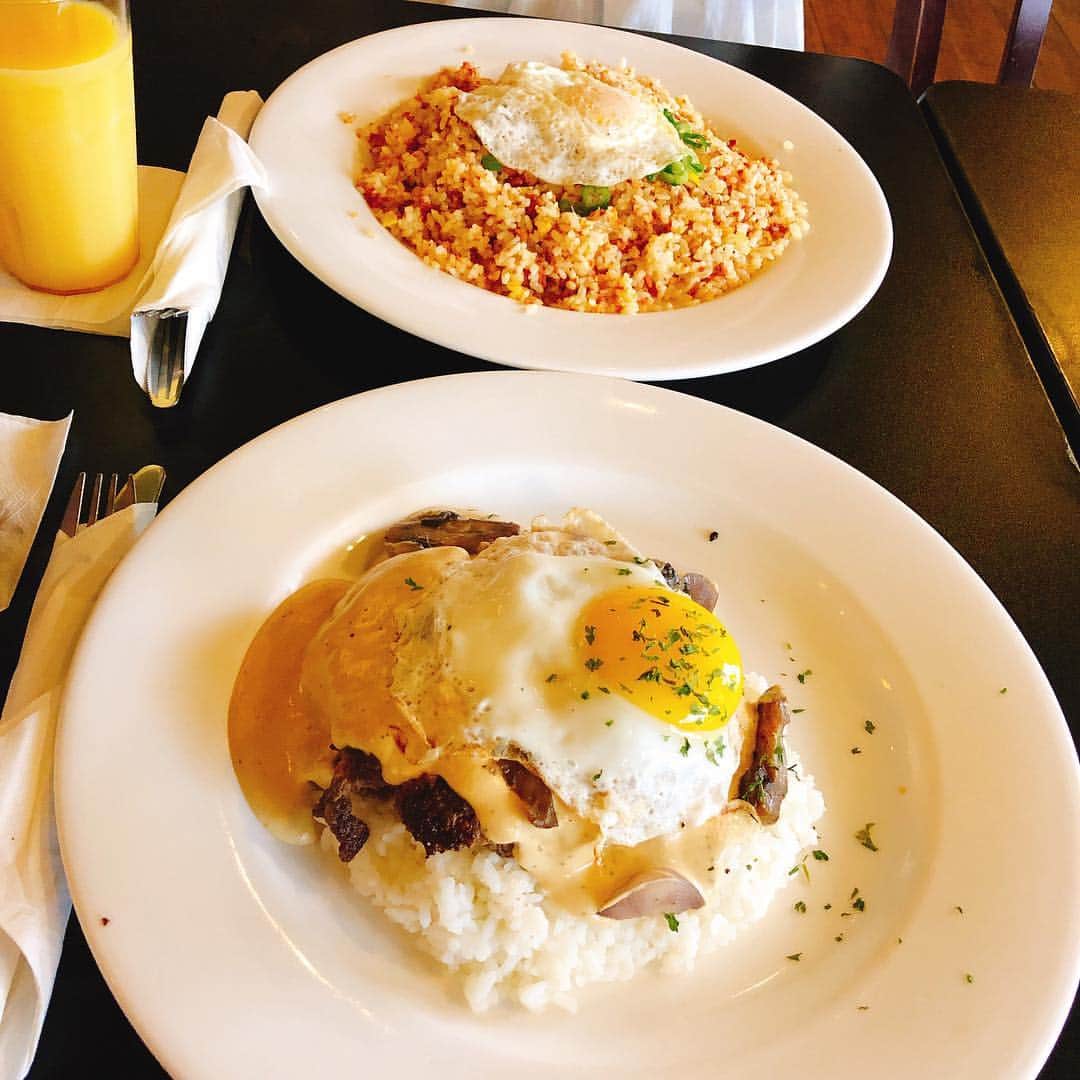 玉置成実さんのインスタグラム写真 - (玉置成実Instagram)「GUAM美味しい旅🍔 #Dosのバーガー #table35のパスタとチキン #PIKA' S CAFEのロコモコとチャモロライス #名前忘れちゃった所のチャモロ料理 #ヨーグルトランドのヨーグルト」2月23日 0時35分 - nm_tmk