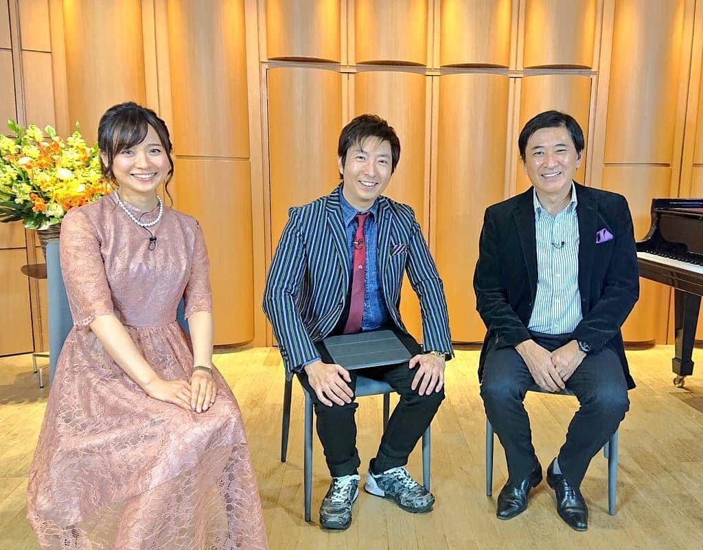 藤岡幸夫のインスタグラム：「本日２月２３日(土曜)のエンターザミュージック(BSテレ東毎週土曜23:30～)はお馴染み有村昆さんをゲストに映画音楽第１７弾！「ならず者映画」特集！  詳しくは番組ホームページで！  #繁田美貴 #有村昆 #エンターザミュージック」