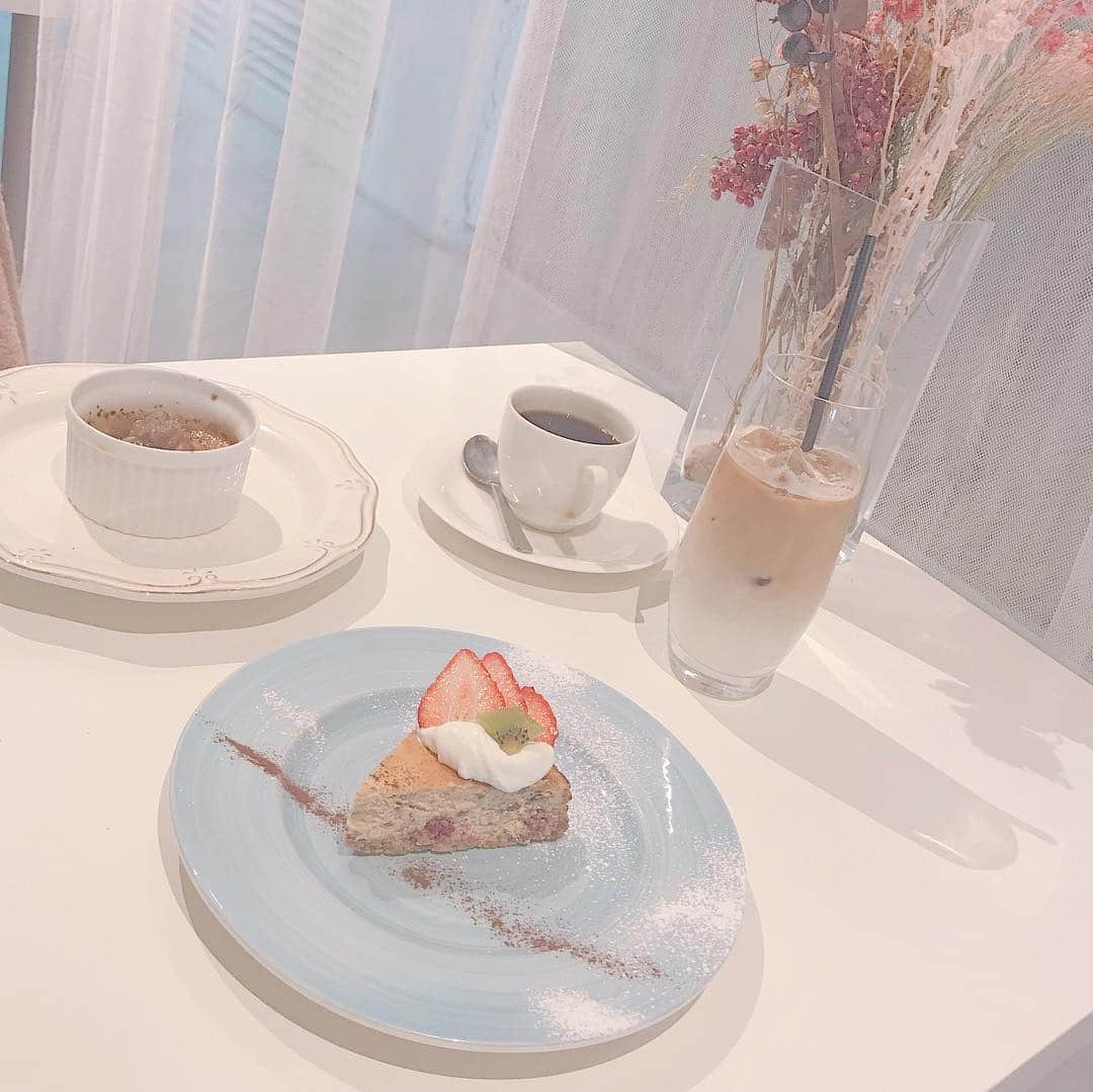 高辻千夏のグルメインスタ