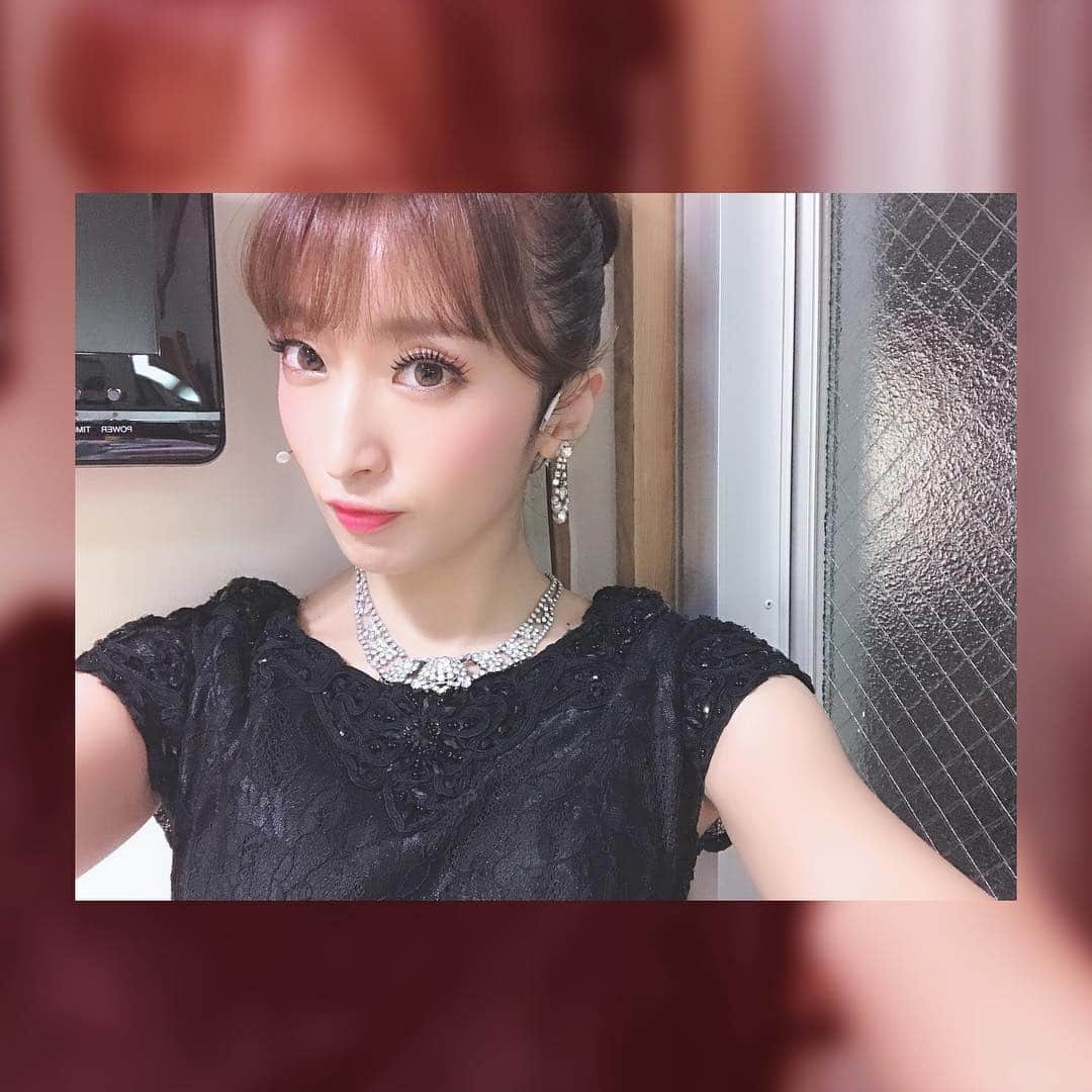 梅田彩佳さんのインスタグラム写真 - (梅田彩佳Instagram)「. . . 初めて リカちゃんの 自撮り あげてみる。 . . . なかなか撮るタイミングがないんだよなあ。 . . . ＃EndlessSHOCK #リカ ＃明日も頑張るぞ」2月23日 23時31分 - ayaka_umeda_official