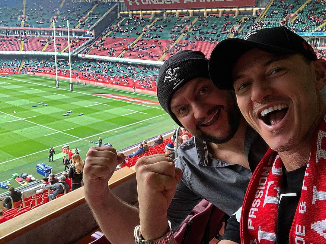 ルーク・エヴァンズさんのインスタグラム写真 - (ルーク・エヴァンズInstagram)「We fuckin won didnt we!!! @welshrugbyunion」2月24日 3時58分 - thereallukeevans