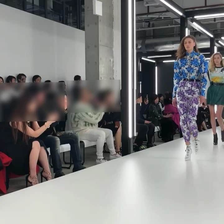 清水彩子のインスタグラム：「#LouisVuitton#2019s/s #louisvuitton2019  #fashionshow #tokyo」