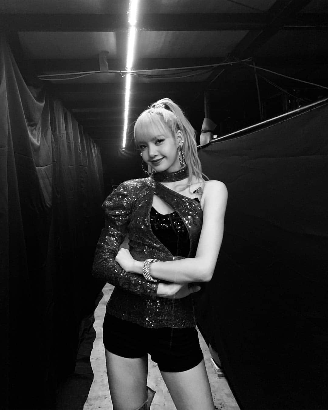 リサさんのインスタグラム写真 - (リサInstagram)「Kuala lumpur! Thank you for the warm welcome:) see you again soon! 🥰」2月24日 21時35分 - lalalalisa_m