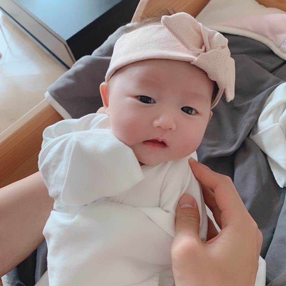 ホン・ジョンホのインスタグラム：「리본다연🎀❤️」