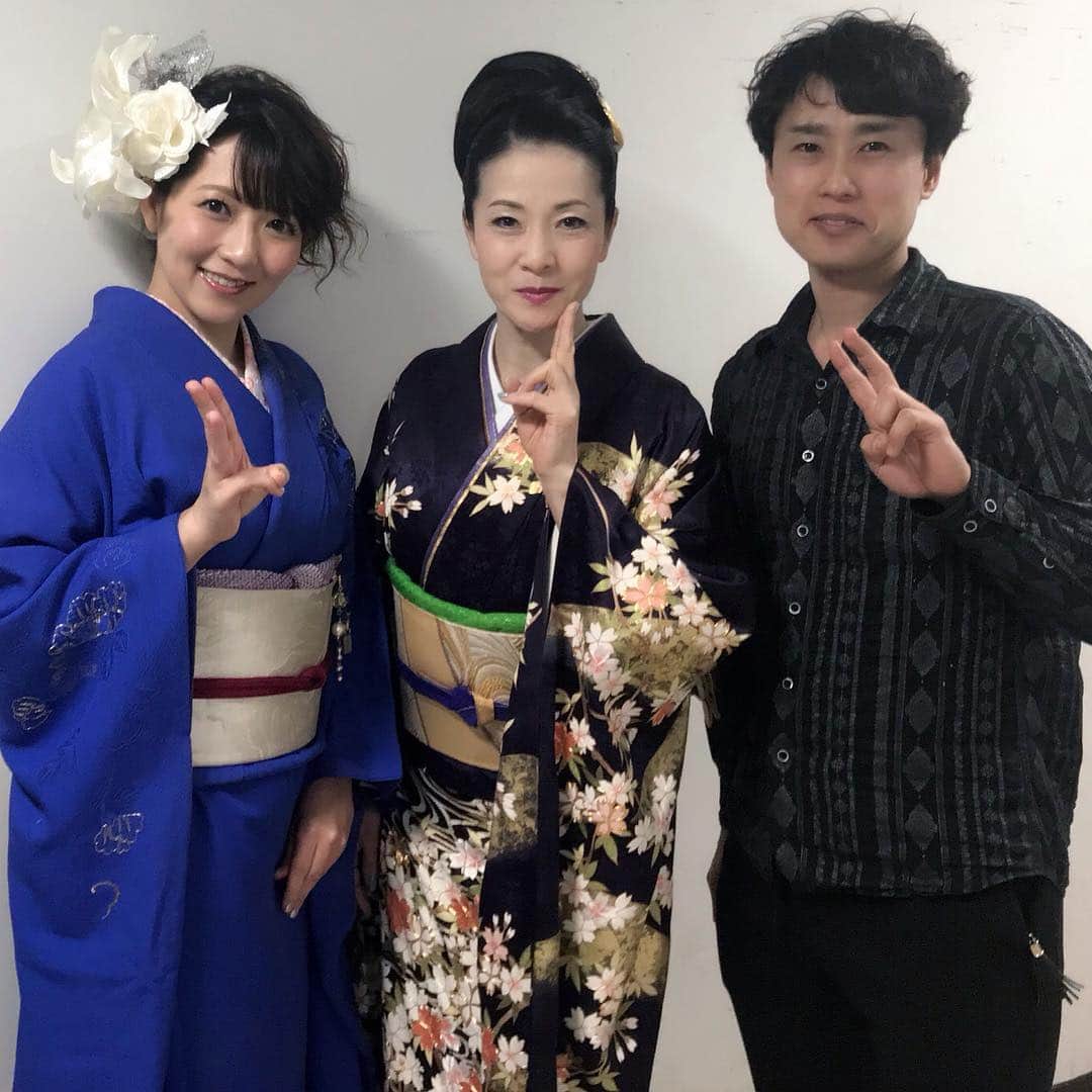 大河内美紗さんのインスタグラム写真 - (大河内美紗Instagram)「なんとお隣のホールでは冬美さんのコンサートが開催されていて、ミサイタルでも演奏してくださった矢吹さんと同郷の冬美さんにも久々にお会いすることができました♪ 和歌山のご縁嬉しすぎました♡ 何もかも素敵♡ #和歌山」2月24日 22時30分 - misa_okochi
