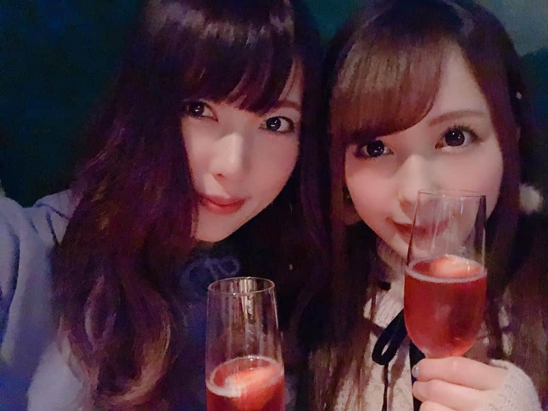 波多野結衣さんのインスタグラム写真 - (波多野結衣Instagram)「るーちゃんと山本さんのバースデー会にお邪魔させていただきました！\(◡̈)/♥︎相変わらず優しくて面白かったです☻♡ 44歳おめでとうございます！！★ずっちーな！ . . #誕生日会 #山本高広 #ずっちーな #おめでとうございます #これが噂の44歳 #ものまね #面白い」2月25日 10時37分 - hatachan524