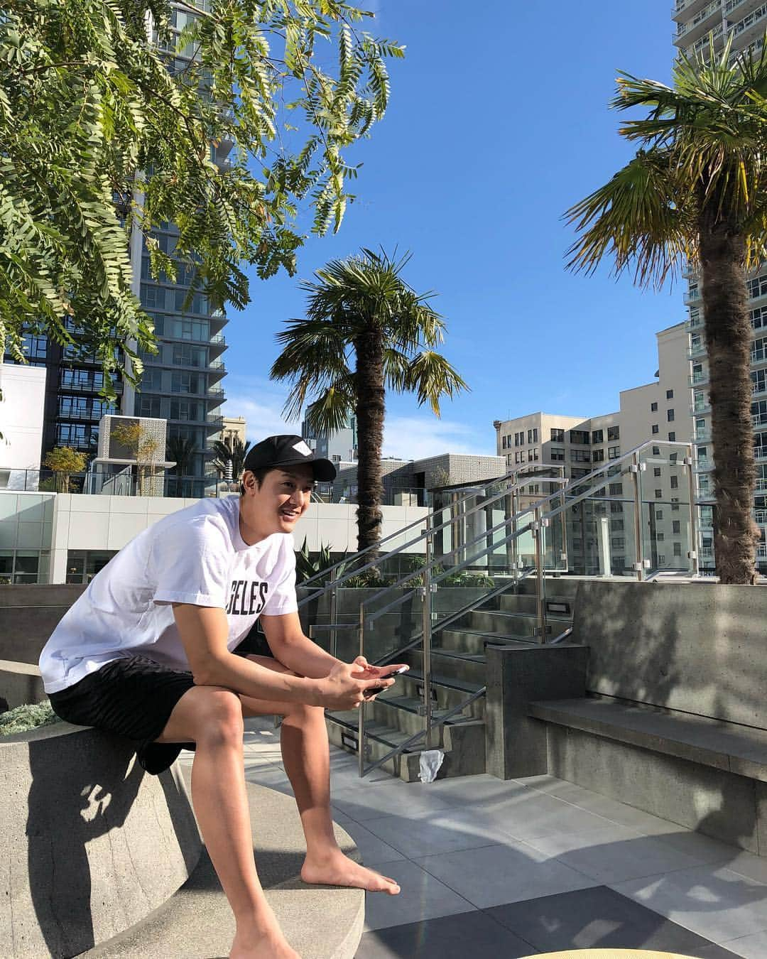 イ・ギウさんのインスタグラム写真 - (イ・ギウInstagram)「🌴o🌴 .. .. #로스앤젤레스 #losangeles #날씨보소 #leekiwoo」2月26日 1時23分 - lee_kiwoo