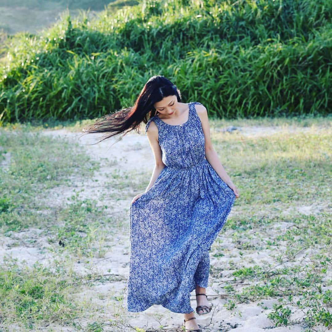 壇蜜さんのインスタグラム写真 - (壇蜜Instagram)「夏が恋しくなる写真たち。美しいです。  #壇蜜 #モナリザ」2月25日 20時13分 - dan_mitsu