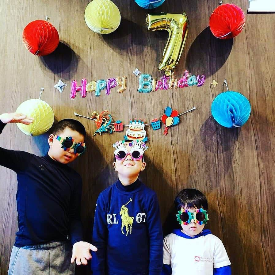 吉見一起さんのインスタグラム写真 - (吉見一起Instagram)「2019.2.25 次男坊の7歳の誕生日 大きく育ってくれて感謝です。」2月25日 21時39分 - kazukiyoshimi_official