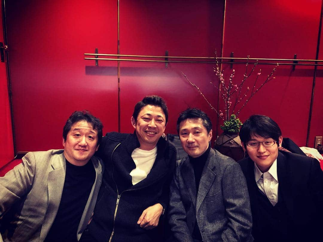 上妻宏光さんのインスタグラム写真 - (上妻宏光Instagram)「リハーサルを終えて #山村友五郎 さんと #花柳寿楽 さん達と❗️#kyoto」2月25日 22時25分 - agatsuma_official