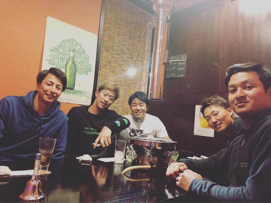 佐野泰雄さんのインスタグラム写真 - (佐野泰雄Instagram)「ライオンズ同級生会開催しました！  #1992年世代 #源田壮亮 #外崎修汰 #森脇亮介 #小林俊太郎通訳 #佐野泰雄  #これで全員 #最高 #3150 #切磋琢磨」2月26日 8時35分 - yasuosano34