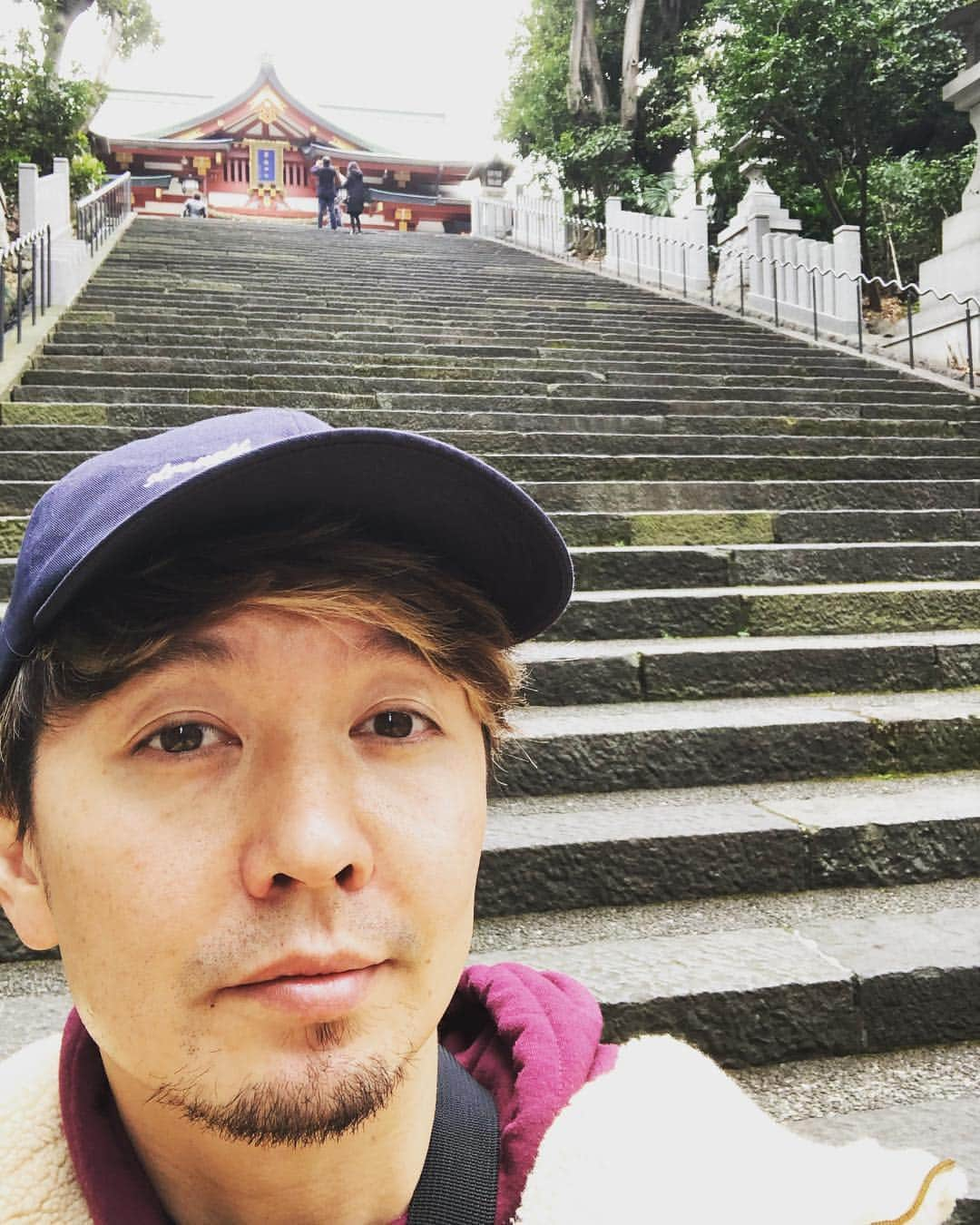 SHOCK EYEさんのインスタグラム写真 - (SHOCK EYEInstagram)「いやー、いつきても立派な神社⛩ 日枝神社⛩🙏🙏 猿田彦神社の摂社もあるので、ご挨拶🙏 てか、今日、花粉がすごいね💦💦 #東京十社 #日枝神社 #shrine #shintoshrine #tokyoguide #japanguide #hieshrine」2月26日 13時53分 - shockeye_official