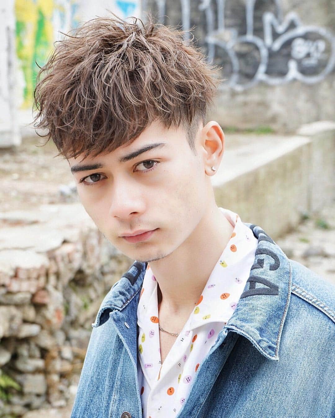 雄三 雨宮さんのインスタグラム写真 雄三 雨宮instagram 刈り上げ高め サイド短めに 攻めたマッシュヘア ハイvマッシュ パーマをかけてラフに散らせば簡単5分スタイリング 5分スタイリングヘア Oceantokyo Oceantokyo本店 メンズヘア メンズファッション