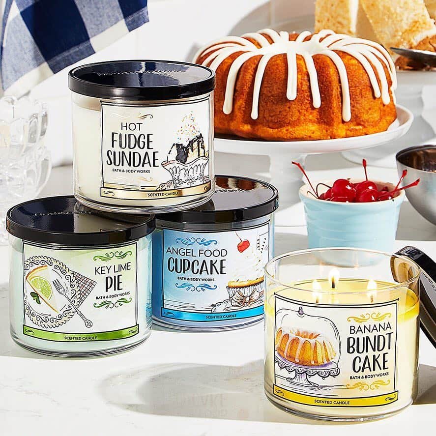 Bath & Body Worksさんのインスタグラム写真 - (Bath & Body WorksInstagram)「NEW, oh so sweet & the world's best 3-Wick Candle, guaranteed! 🍦🥧🧁🍌 (It's totally ok to lick your phone … we won't judge).」2月27日 1時44分 - bathandbodyworks