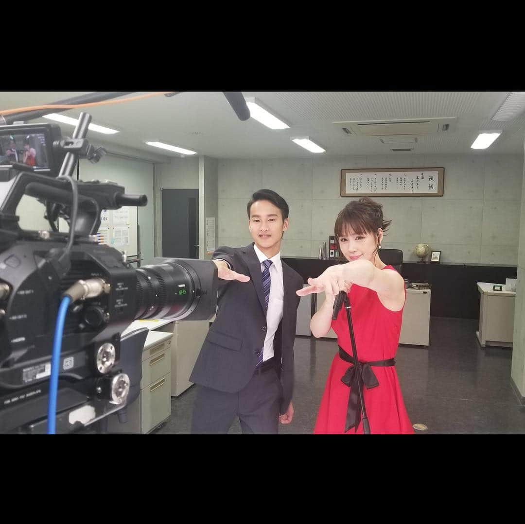 相沢まきさんのインスタグラム写真 - (相沢まきInstagram)「ふるさと新潟にてCM撮影✨ 出産してからあきらかにたくましくなった二の腕を丸出しでお送りしました😁 まさかのダンスがあったりでテンパりましたが、楽しかった✨ 出来上がりにドキドキ💓  #cm撮影 #新潟 #midjapan #産後の二の腕事情」2月27日 15時07分 - maki_aizawa0414