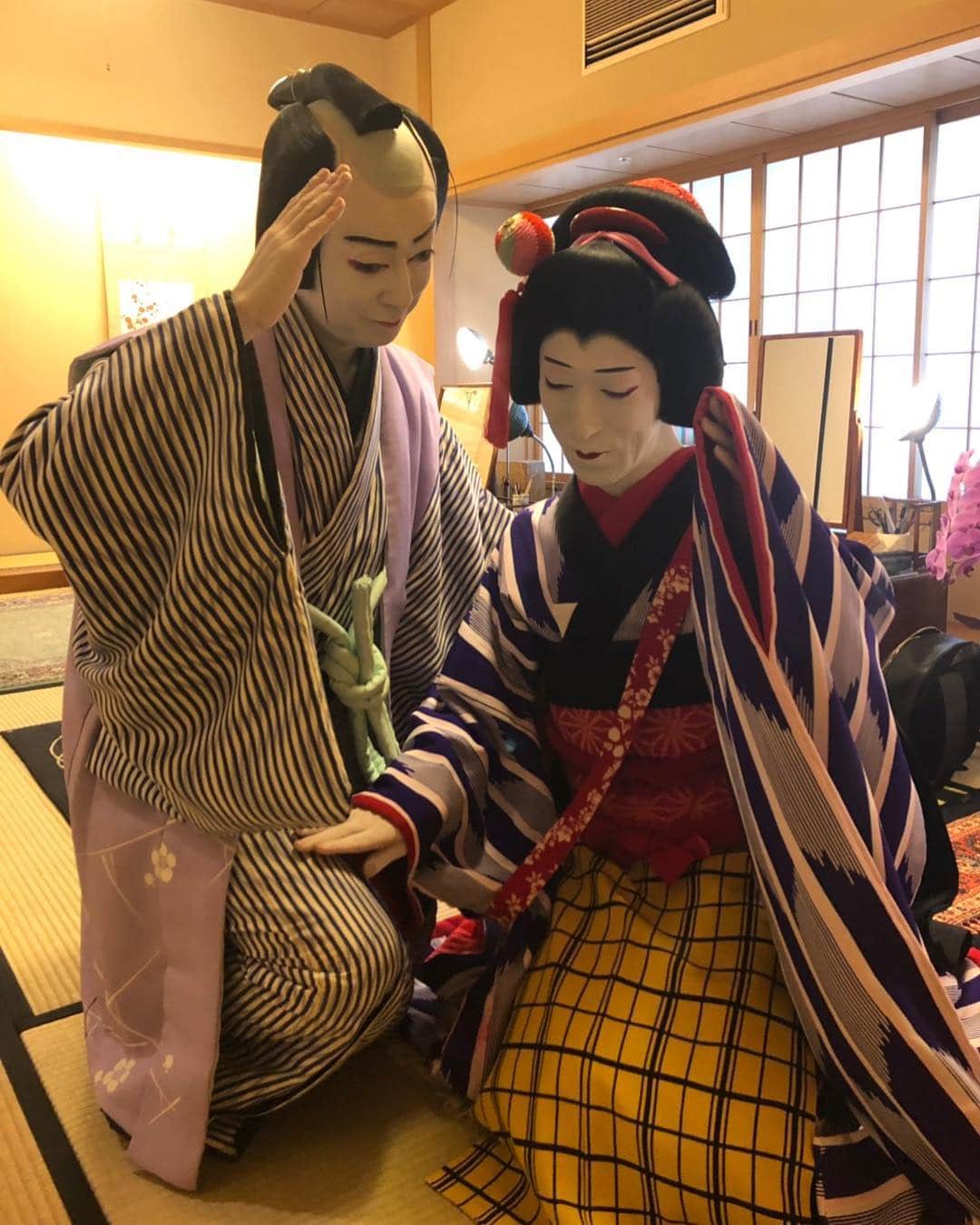 尾上菊之助さんのインスタグラム写真 - (尾上菊之助Instagram)「昨日で二月の公演は千穐楽となりました。﻿ 今月もご観劇くださいました皆様、有難うございました。﻿ ﻿ 「すし屋」でご一緒しました、中村梅枝さんと。﻿ ﻿ ﻿ #中村梅枝 #尾上菊之助 #歌舞伎 #歌舞伎座 #kabuki #kikunosuke」2月27日 14時07分 - onoekikunosuke