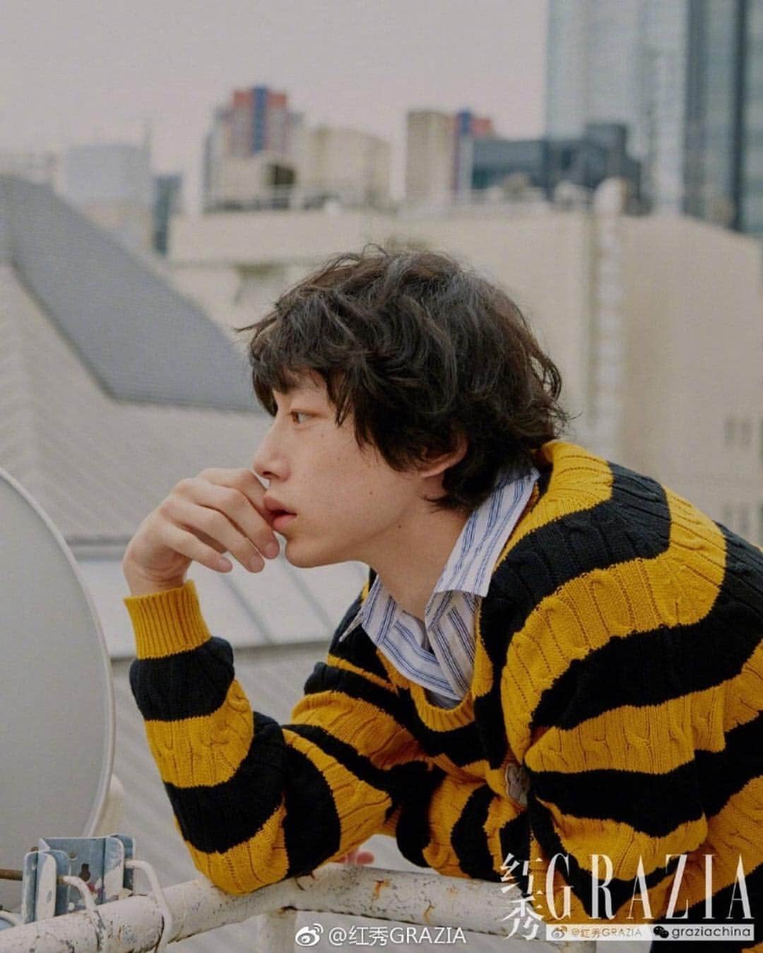 のインスタグラム：「#grazia #坂口健太郎 #sakaguchikentaro #mensnonno #メンズノンノ #かっこいい #イケメン #塩顔男子 #かわいい #おしゃれ #彼氏感 #俳優 #モデル」