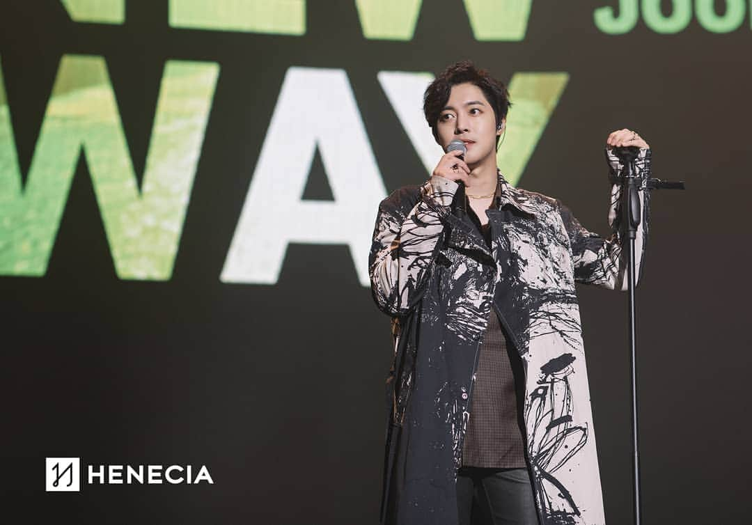 キム・ヒョンジュンさんのインスタグラム写真 - (キム・ヒョンジュンInstagram)「"NEW WAY" concert  #KIMHYUNJOONG  #김현중」2月27日 16時17分 - hyunjoong860606