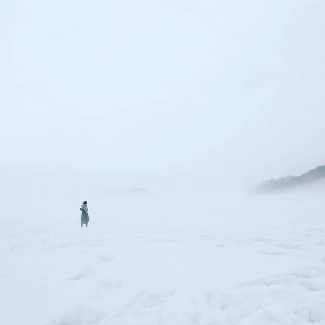 壇蜜さんのインスタグラム写真 - (壇蜜Instagram)「雪上の女神  #壇蜜 #モナリザ」2月27日 17時13分 - dan_mitsu