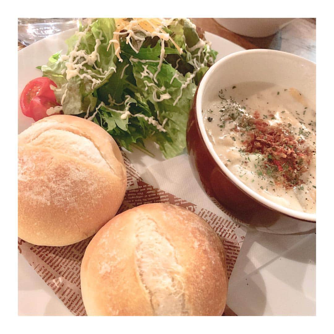 つぶらさんのインスタグラム写真 - (つぶらInstagram)「インスタグラマーっぽい投稿 . #lunch #Cafe #下北沢」2月27日 18時30分 - tsubra_