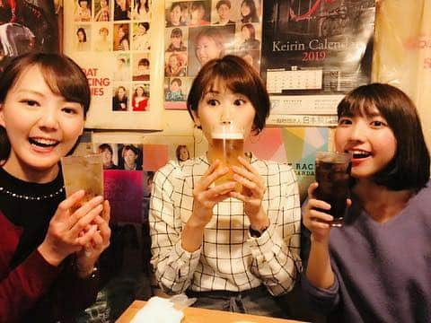 小松千絵さんのインスタグラム写真 - (小松千絵Instagram)「岡田ちゃん、古米ちゃんと焼肉✨ 3人ともご飯大盛り🍚笑 パワーチャージ完了です！  #焼肉 #ビール #タン大好き #ご飯大盛り #ビールは私だけ笑 #2人はジュース #妹たち #岡田美奈子 #古米沙世 #小松千絵」2月27日 21時16分 - komao_chie