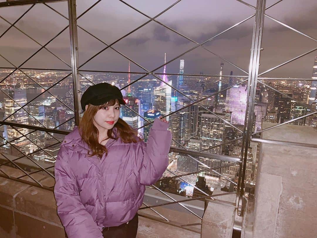 住谷風花のインスタグラム：「. エンパイア・ステート・ビル💫 86階からのNew Yorkの景色は 最高だった🥰🥰 . #NewYork#ニューヨーク#アメリカ#エンパイアステートビル」