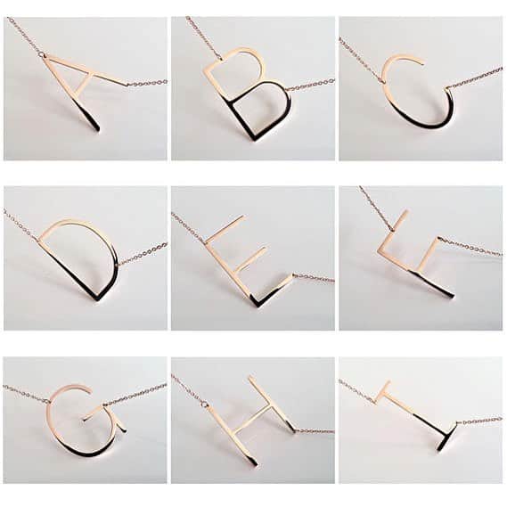 さんのインスタグラム写真 - (Instagram)「Initial necklaces from www.shopebbo.com」2月28日 7時26分 - meekind_com