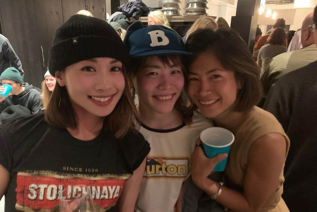 藤森由香さんのインスタグラム写真 - (藤森由香Instagram)「The #burtonusopen is so much more than just a snowboard contest! (Even though it’s the longest running one in the world!) they take such good care of all the riders all week! I’m so honored to have been invited again, even though I didn’t land my run I’m glad I tried to send it! It’s so rad that burton manages to mix such a high level of contest while still creating such a fun environment for everyone! It’s the best! Thank you so much Donna , jake and all the burton crew! Congrats to all the riders over the week! Especially to the winners!」3月15日 2時36分 - yukafujiforest