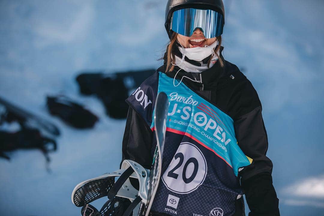 藤森由香のインスタグラム：「The #burtonusopen is so much more than just a snowboard contest! (Even though it’s the longest running one in the world!) they take such good care of all the riders all week! I’m so honored to have been invited again, even though I didn’t land my run I’m glad I tried to send it! It’s so rad that burton manages to mix such a high level of contest while still creating such a fun environment for everyone! It’s the best! Thank you so much Donna , jake and all the burton crew! Congrats to all the riders over the week! Especially to the winners!」