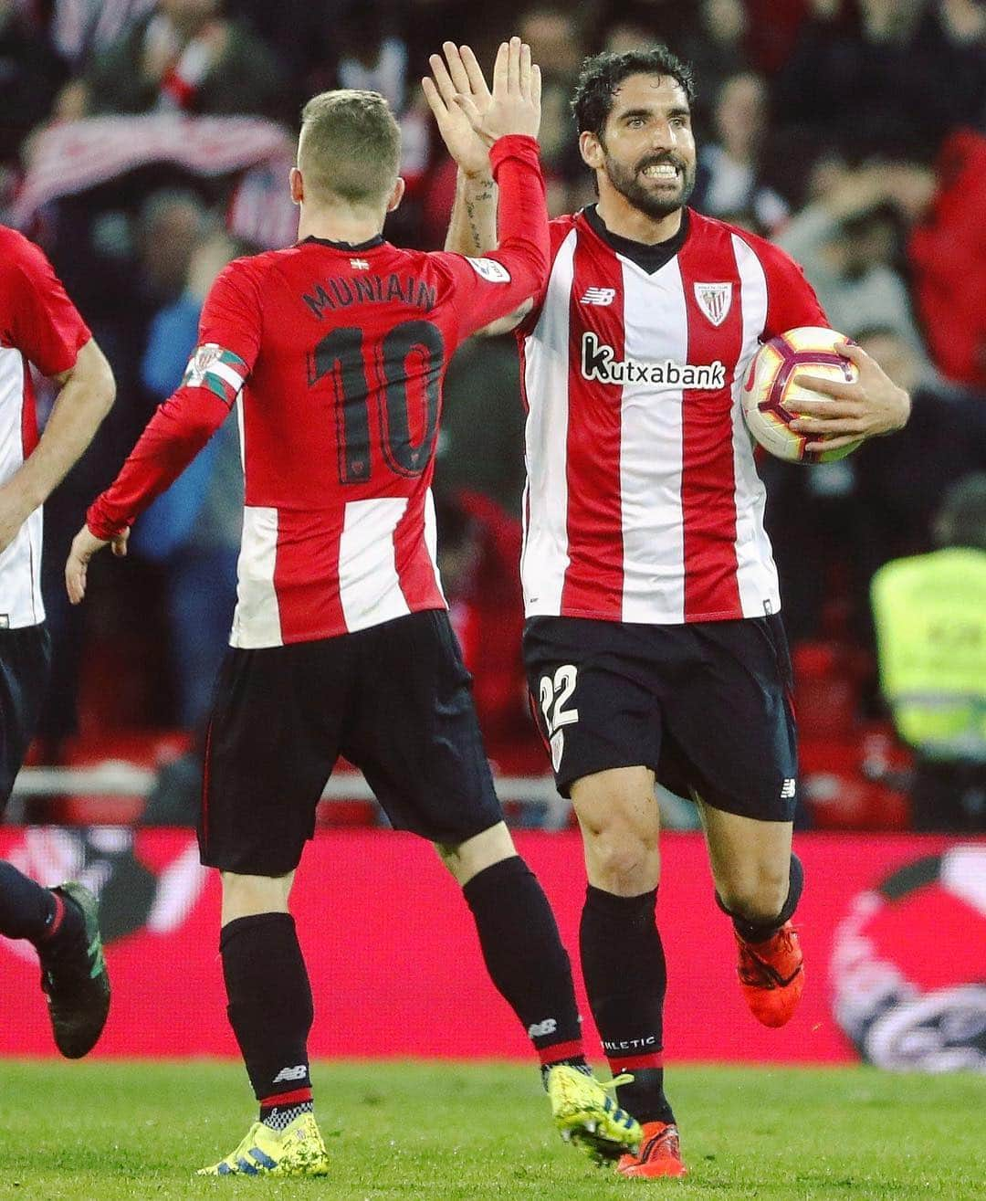 LFPさんのインスタグラム写真 - (LFPInstagram)「Raúl García = PASSION 🔥 • #Raul #Garcia #Passion #Athletic #LaLiga #LaLigaSantander」3月15日 3時13分 - laliga