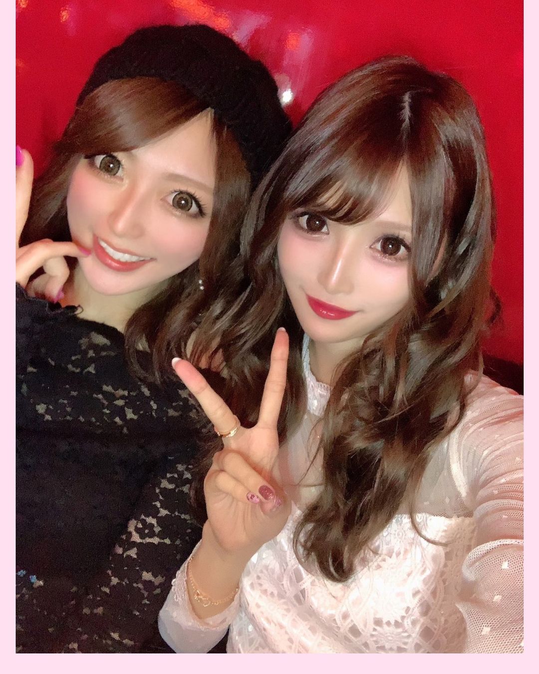 桜咲乃愛さんのインスタグラム写真 - (桜咲乃愛Instagram)「みらいちゃんラストイベント💖  ほんとに最後までお姫様だった😭💗💗✨ お店で見る最後のみらのあshot📸💕✨ 会ったらバタバタで全然思った事とか言えなくてお手紙にしてくれば良かったと後悔😭🎀 ただただ可愛かった😭💓💓✨ シンデレラみたいな衣装とメニューだったからエンジェルヘイローの水色入れたよ～💖 タワーとお花の動画も💕✨ この後仕事いってみらいちゃんロス引きずって1時間ぐらいテンション上がらなかった（笑）😭🎀 この日は悲しさを紛らわす為に飲むしかなくてめっちゃ飲んだけどいつもより酔わなくてみらいちゃん効果すごいと思った（笑）  大体楽しいか悲しいか美味しいか眠いか凄い！しか感情ないのやめたい（笑）🤣🤣🤣🎀 突然色んな感情流れ込んできた時にフリーズする（笑）  やめても絶対遊んでもらうんだ～！！笑🤣💕✨←傲慢  #唯月みらい #お姫様#可愛すぎた#ラストイベント#みらいちゃん可愛い #お疲れ様#だいすき#1番仲良し#らぶ#エミリアウィズ#エンジェルヘイロー#エンジェルシャンパン#タワー#卒業イベント#桜咲乃愛 #メゾンドボーテ」3月15日 3時27分 - noasama1101