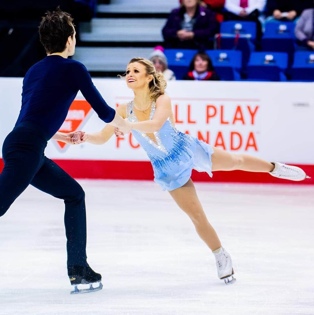 カーステン・ムーア＝タワーズさんのインスタグラム写真 - (カーステン・ムーア＝タワーズInstagram)「🇨🇦🔜🇯🇵 📸 @danielleearlphotography • • • #tbt #worldfigure #saitama #japan #sopumped」3月15日 3時49分 - kirsten_mt