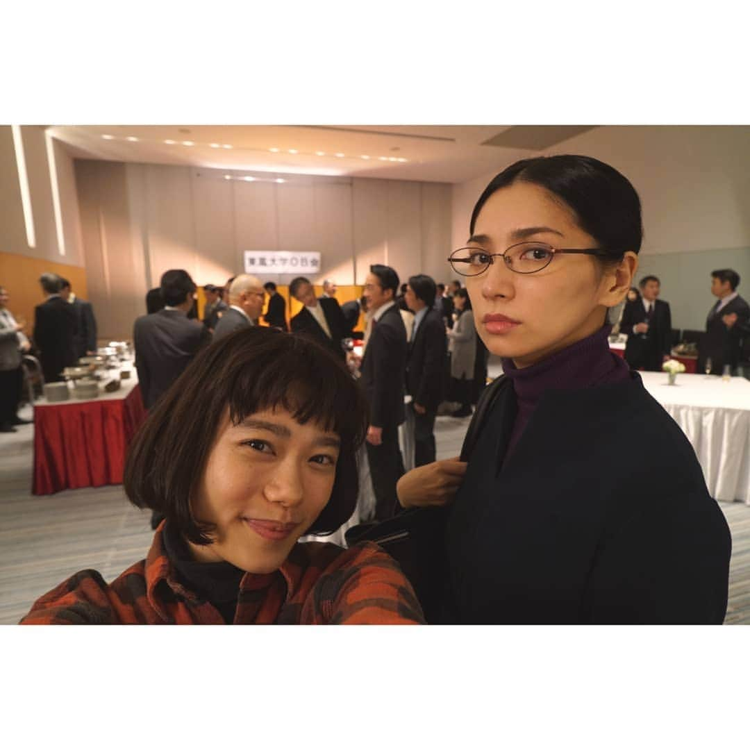 テレビ朝日「ハケン占い師アタル」さんのインスタグラム写真 - (テレビ朝日「ハケン占い師アタル」Instagram)「初めての◯◯シリーズ ラスト！  初めて1つに意見がまとまった 初めてのOB会 初めてのバレンタイン 初めてみんなが素敵な顔してる 初めて勝ったコンペ  最終回まであと2時間！ ハンカチの準備をお忘れなく！  #ハケン占い師アタル #最終回 #今夜9時 #あなたにも絶対いいところがある #杉咲花 #小澤征悦 #志田未来 #間宮祥太朗 #志尊淳 #野波麻帆 #板谷由夏 #若村麻由美 #及川光博 #JUJU #ミライ #」3月14日 18時59分 - ataru_ex