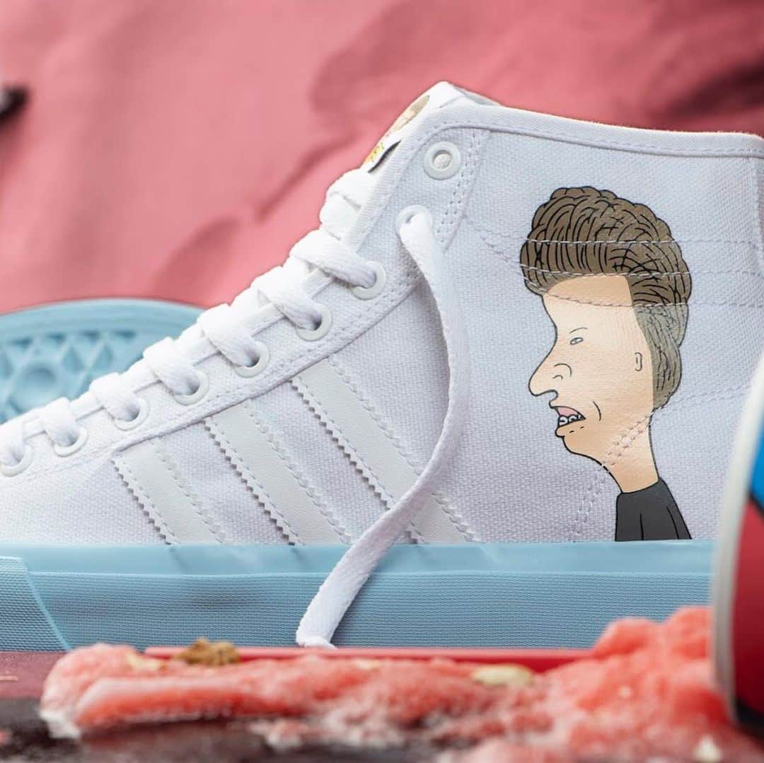 HYPEBEASTさんのインスタグラム写真 - (HYPEBEASTInstagram)「@hypebeastkicks: Beavis and Butt-Head and @adidas have reunited for a new collab. Their latest range sees two sneaker silhouettes, the 3MC and Matchcourt High RX, as well as accompanying apparel featuring exclusive Mike Judge artwork of the duo. The capsule is expected to launch on March 15 at select @adidasskateboarding retailers and online. Photo: adidas Skateboarding」3月14日 19時04分 - hypebeast