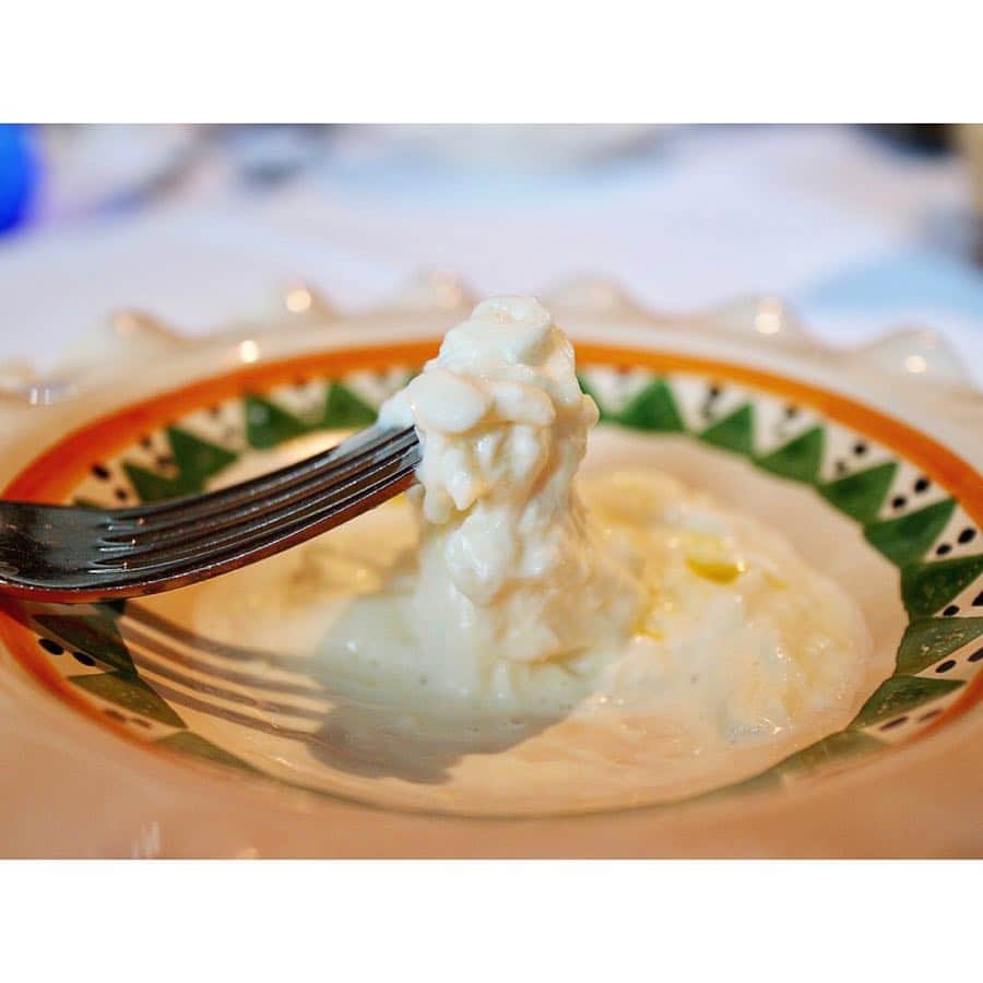 中田奈沙さんのインスタグラム写真 - (中田奈沙Instagram)「Puglia cuisine lunch🍴 広尾の《アンティキサポーリ》の ランチコース❤️ Photo by @ruri_ikeda 前菜5品、パスタ2品、デザート2品が 3000円以内でプーリア料理を たっぷり楽しめます🤤✨ ランチタイムは、女性のお客さんで 賑わっていました🤗 * #奈沙ログ #奈沙ログin広尾 #奈沙ログin南麻布 * * #lunch #Pugliafood #italianfood #italian #foodstagram #foodpic #foodie #instafood #foodgasm #foodporn #gourmet #hiroo #tokyo #antichisapori #pugliacuisine #minamiazabu #ランチ #アンティキサポーリ #広尾 #プーリア料理 #イタリアン #女子会 #東京 #グルメ #コスパ #南麻布」3月14日 19時26分 - nasa_nakada